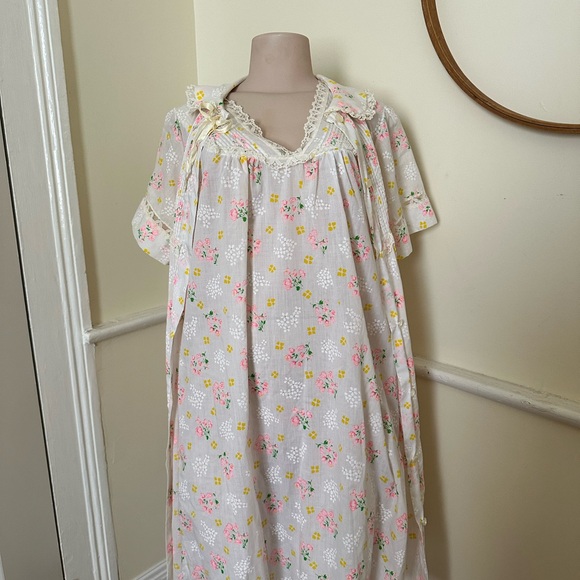 Vintage union made Peignoir set cottage core - Picture 1 of 16
